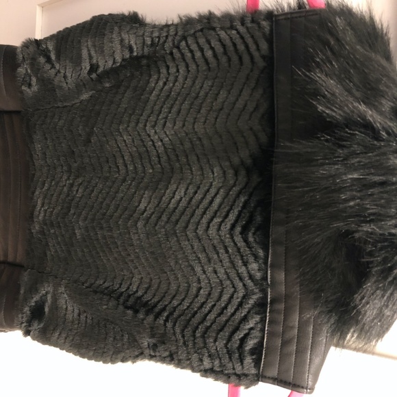 Guess jacket - Picture 3 of 3